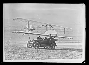 A British glider is recorded in a 1922 press photograph by Agence de presse Meurisse