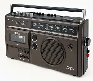 Sets Prints: broadcast, radio, radio sets, radio cassette recorder Steracord KR 650