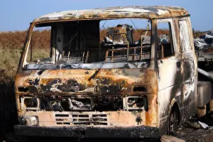 Wagon Prints: Burnt out truck