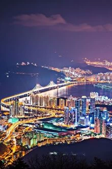 Images Dated 11th February 2013: Busan, South Korea skyline