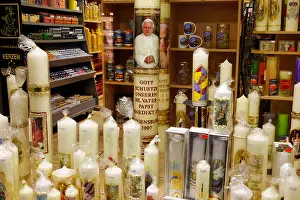 Menschenleer Prints: Candle store Elsaesser, Regensburg, Upper Palatinate, Bavaria, Germany