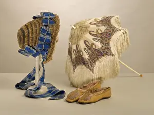 Parasol Prints: Capot, blacksmith, pumps. Shadow: Cover in Cream Silk Print with polychrome arrangements