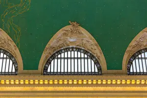 Heavens Prints: Detail of the ceiling over the main concourse, grand central station