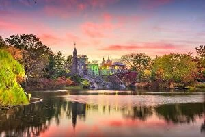 Images Dated 10th November 2016: Central Park, New York City at Belvedere Castle during an autumn twilight