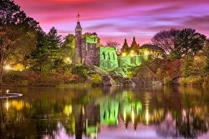 Images Dated 10th November 2016: Central Park, New York City at Belvedere Castle during an autumn twilight