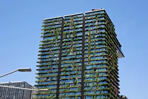 One Central Park Residential Building In Chippendale Sydney Australia An Award Winning Green Building Covered In Plants