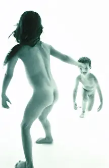 Siblings Prints: Children, nude, play to 'trap'