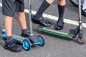 Hockey Prints: Children participation in outdoor activities