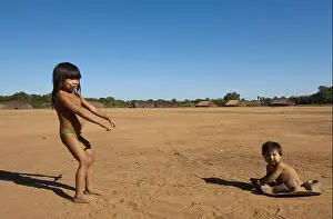 Looking At Camera Prints: Children`s Play Village Kalapalo Aiha - Indigenous Park of the Xingu
