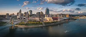 Skyline Cincinnati Prints: Cincinnati downtown aerial view, Ohio, USA skyline