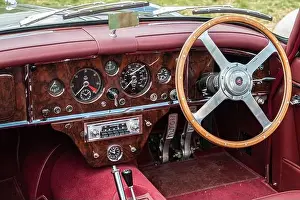 Classic Jaguar sports car Walnut dashboard and interior