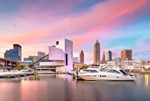 Cleveland, Ohio, USA downtown city skyline and harbor at twilight