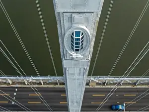 Close-up aerial photo of the Franklin Delano Roosevelt Mid-Hudson Bridge over the Hudson River, Poughkeepsie NY