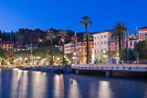 Images Dated 29th December 2021: The coast of Santa Margherita Ligure, Italy at blue hour