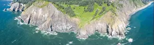 The cold water of the Pacific Ocean meets the rugged yet beautiful coastline of Oregon just north of the town of Manzanita