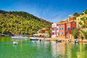 Images Dated 17th September 2017: Colorful houses in the Assos village, Kefalonia Island, Greece