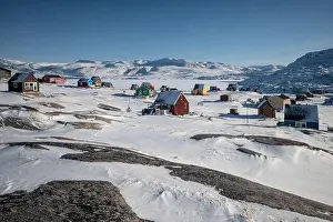 Arctic Circle Prints: Colourful wooden houses in the tiny inuit settlement of Oqaatsut