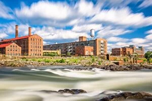 Images Dated 5th May 2016: Columbus, Georgia, USA downtown skyline on the Chattahoochee River