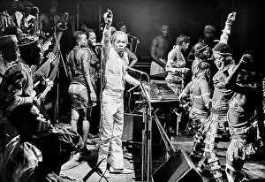 Gesture Prints: Concert of the Nigerian musician Fela Kuti and his band Egypt 80 at the Hamburg Fabrik
