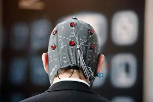 Heads Prints: Control of machines and computers through brain activity