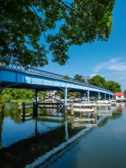 Cookham Bridge, Cookham, nr Maidenhead, Berkshire, England, UK, GB