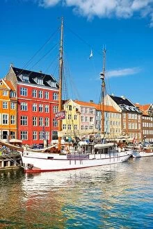 City Collection: Copenhagen, Denmark - Nyhavn Canal