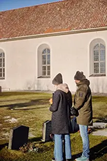 Heterosexual Prints: Couple at cemetery