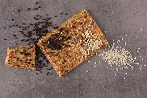 Cracker Prints: Crunchy crispbread on a grey background
