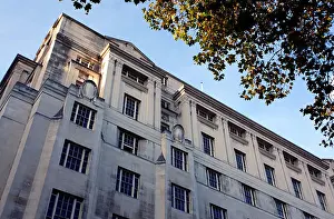 Curtis Green building in Whitehall, London is reported to become new home of the Metropolitan Police HQ