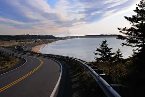 Curve in road leading down to East Lawrencetown beach