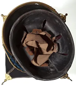 Enlisted Prints: A czapka M 1845 for enlisted men of the lanciers The body of black leather with a black wool felt cover
