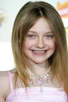 2007 Prints: DAKOTA FANNING NICKELODEON'S 20TH KIDS CHOICE AWARDS UCLA WESTWOOD
