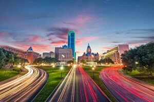 Images Dated 31st August 2017: Dallas, Texas, USA skyline over Dealey Plaza at dawn