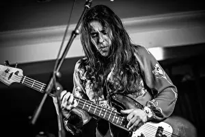 Blues Prints: Danielle Nicole Live