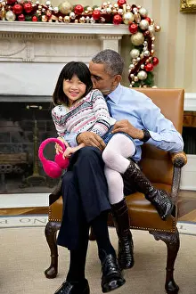Barack Obama Prints: Dec. 4, 2015 'The President snuggles with his niece Savita Ng after his sister