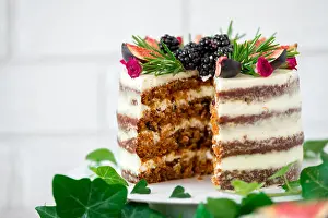delicious and very pretty carrot walnut cake with figs and rosemary