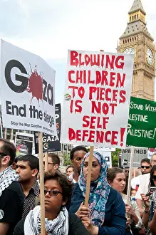 Big Ben Prints: Demonstration against Israeli bombing of Gaza