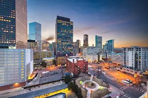 Denver, Colorado, USA downtown cityscape rooftop view at dusk