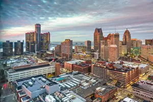 Detroit, Michigan, USA downtown skyline from above at dusk