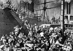Voyages Prints: Deutsch: Deutsche Emigranten betreten ein Dampfschiff in Hamburg (Deutschland) mit Kurs auf New York City (USA)