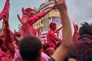 Natural World Prints: Devotees during Lord Ganesh festival immersion, India
