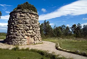 Rebellion Prints: dh Culloden battle field CULLODEN MOOR INVERNESSSHIRE Memorial stone cairn on battlefield site 1746 jacobite rebellion