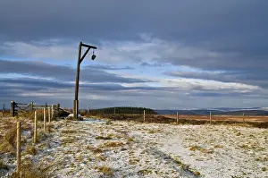 Punishment Prints: dh Steng Cross TYNEDALE NORTHUMBRIA Winters Gibbet monument lonely moorland northumberland elsdon noose gallows