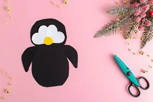 Step By Step Prints: DIY. Step-by-step instructions for making a penguin out of paper. Step 1