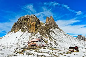 Wintery Prints: Dreizinnenhütte, Rifugio Locatelli hut