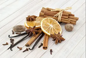 Tied Prints: Dry orange slices, cinnamon sticks