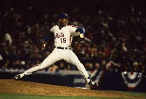 Delivery Prints: Dwight 'Doc' Gooden in wind up during a game at Shea Stadium in 1989.