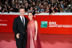 Auditorium Prints: Edward Norton, Gugu Mbatha-Raw