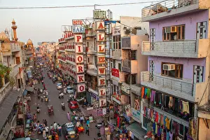 Bazar Prints: Elevated view of Main Bazar, New Delhi, India
