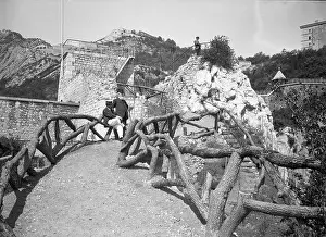 Public Space Prints: Émile Duchemin photographed the Jardin des Dauphins in Grenoble in 1890